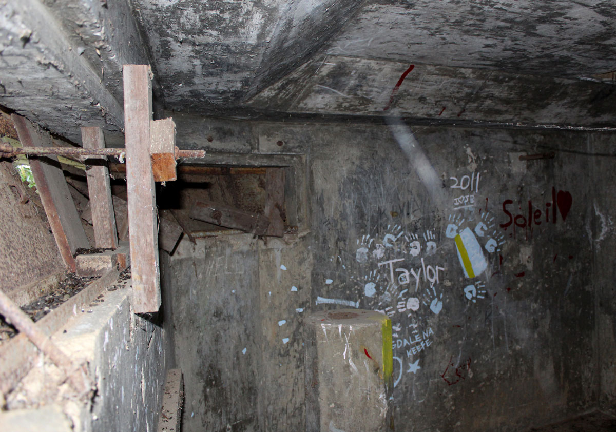 The interior of the Santa Fe Fire Control Structure. Typically, two service members occupied the structure and reported target range findings. Photos by Jordan P. Ingram, The Coast News